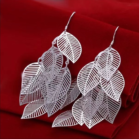 Jewelry - S 925 Leaves Earrings